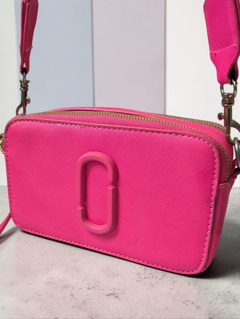 Marc Jacobs "THE SNAPSHOT" Bright Pink Camera Bag Crossbody
